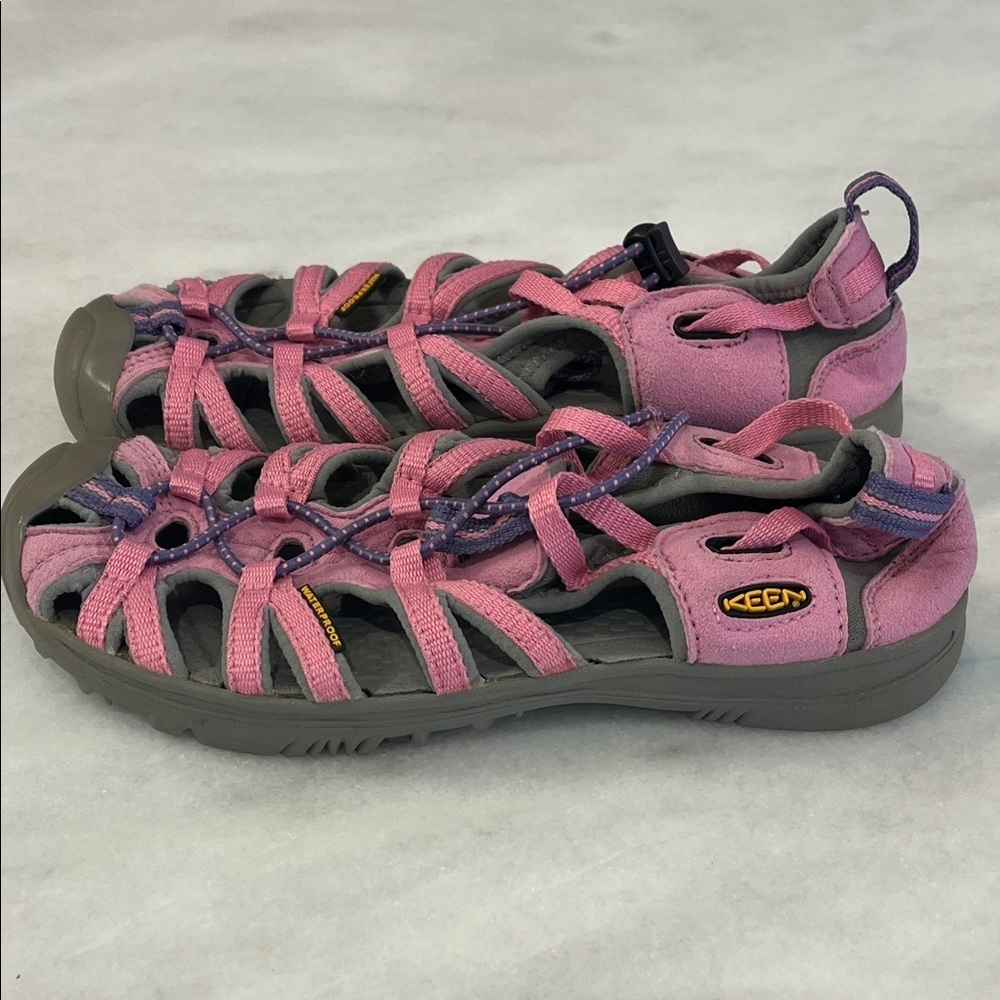 Keen Pink Purple Newport H2 Water Outdoor Sandals Women's Size 6.5